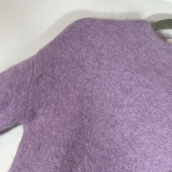 Babaton Lilac Purple Fluffy Soft Sweater Top - Picture 2 of 8